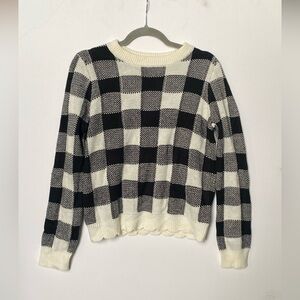 Classic Black and White Checkered Women's Sweater size small